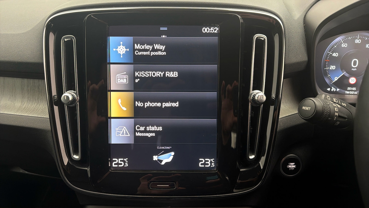 Used Volvo XC40 2022 for sale - 77963021: Photo 10