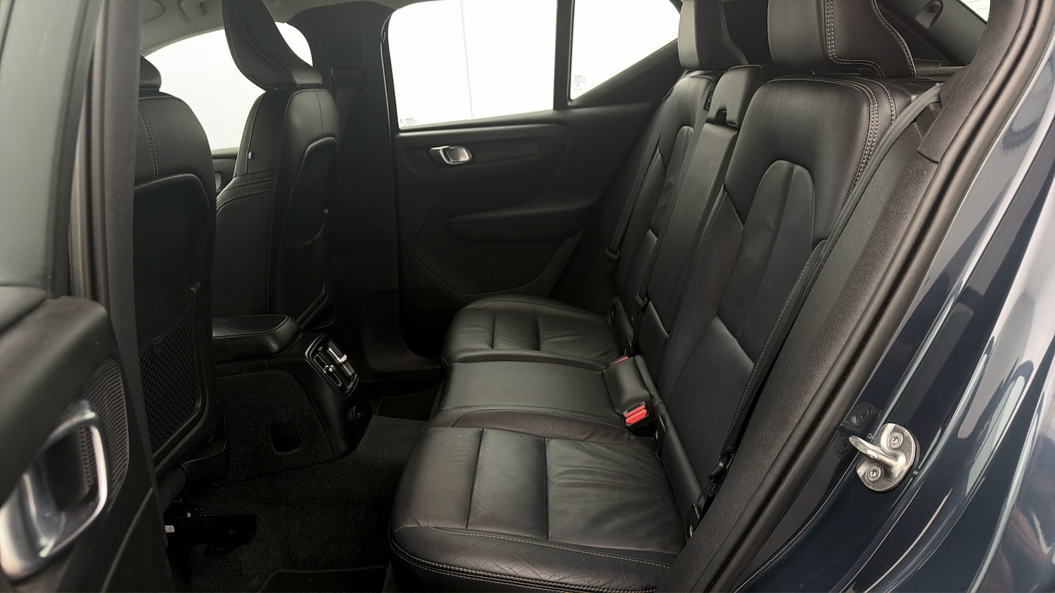 Used Volvo XC40 2022 for sale - 77963021: Photo 15