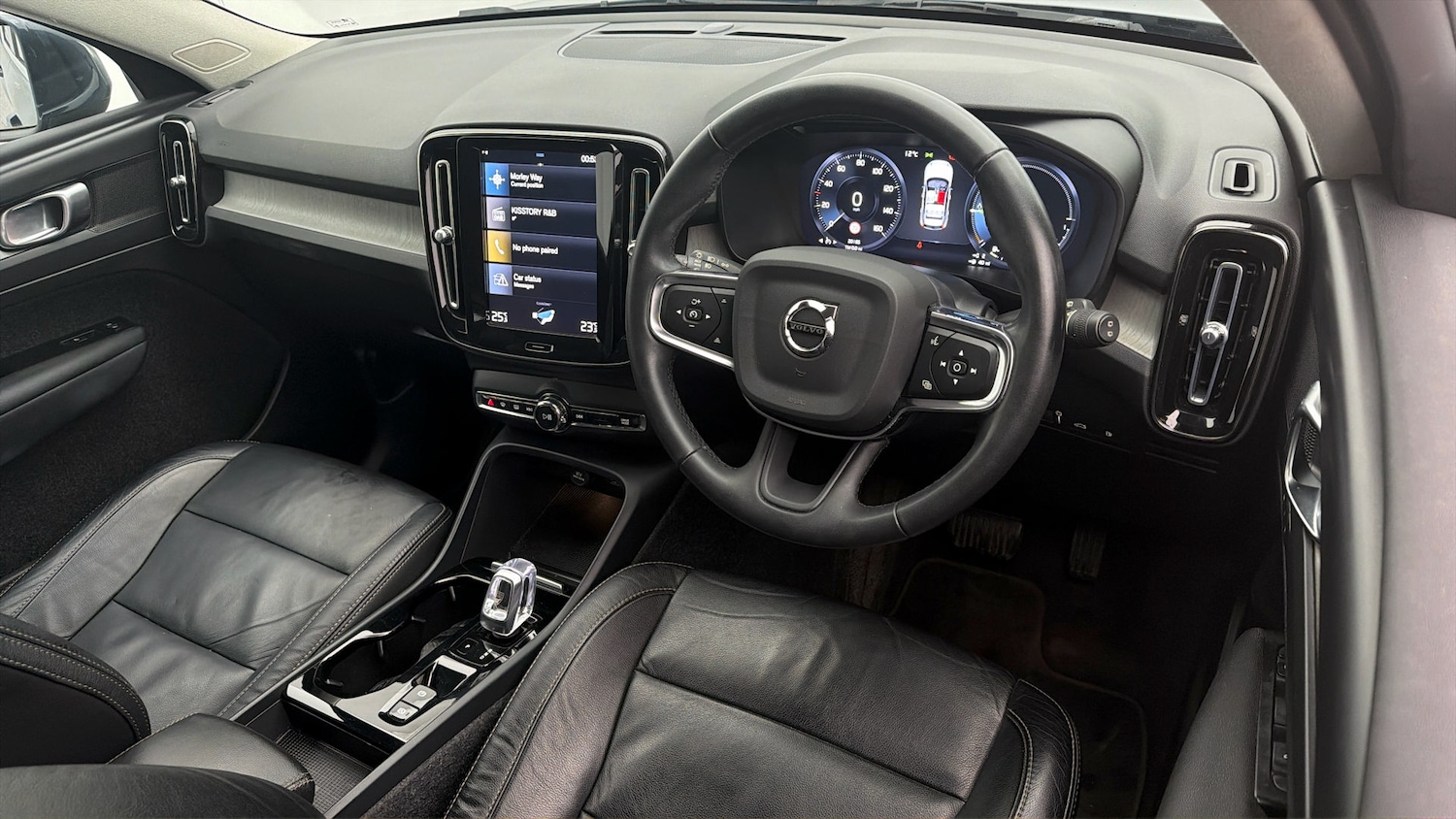 Used Volvo XC40 2022 for sale - 77963021: Photo 9