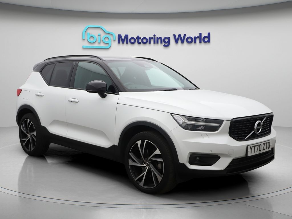 Used Volvo XC40 2020 for sale - 76809722: Photo 2