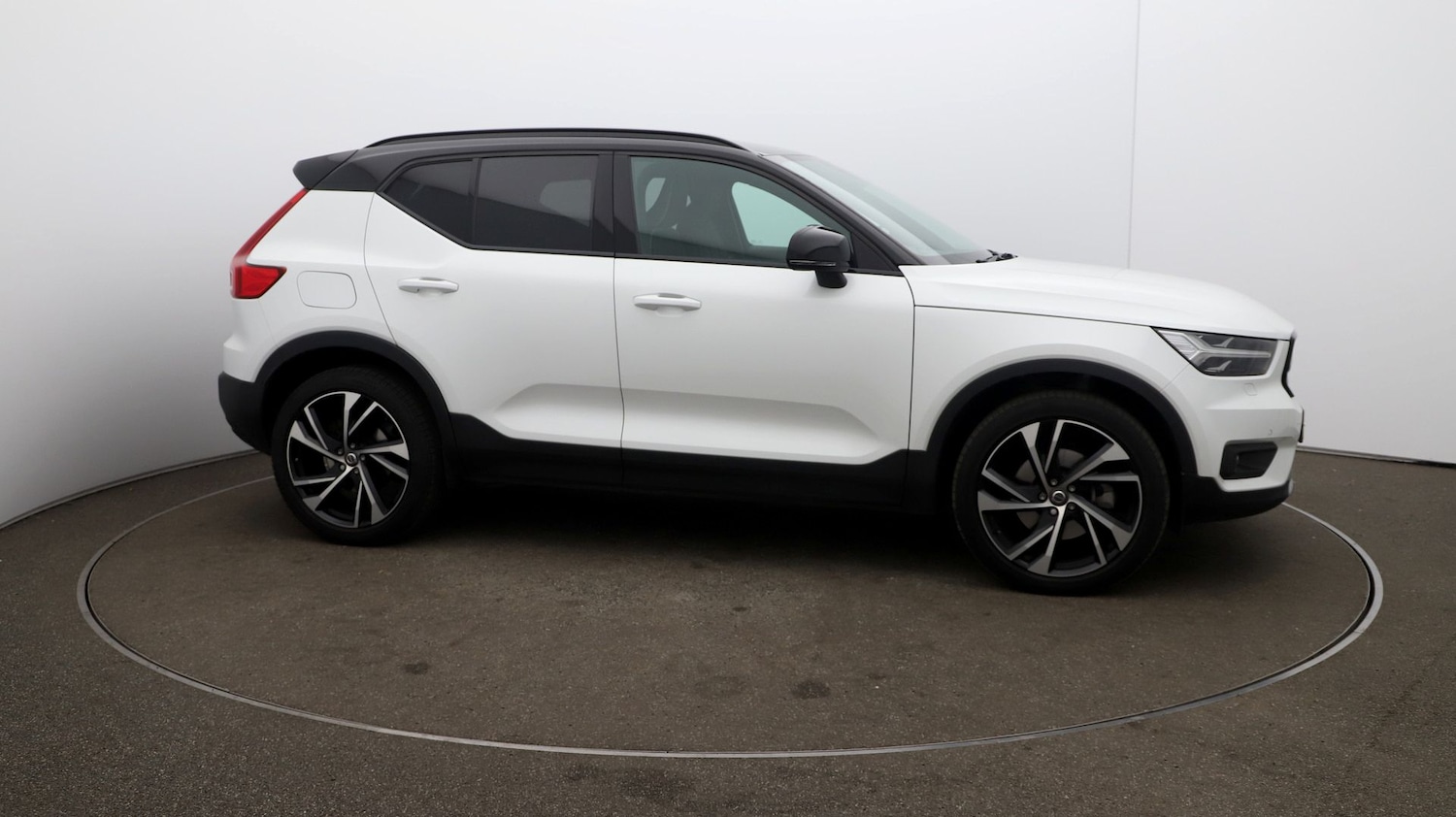 Used Volvo XC40 2020 for sale - 76809722: Photo 39