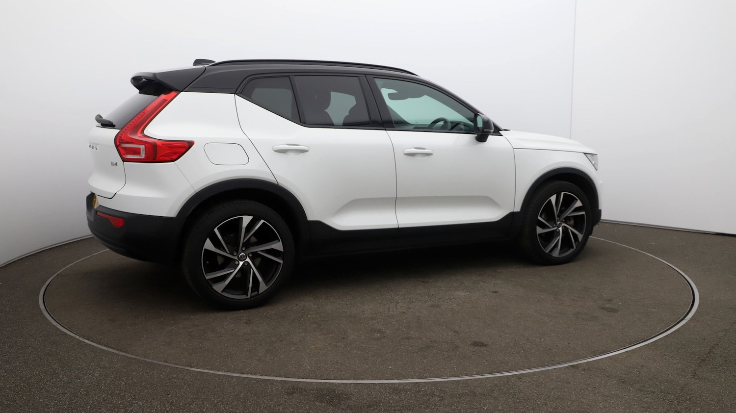 Used Volvo XC40 2020 for sale - 76809722: Photo 43