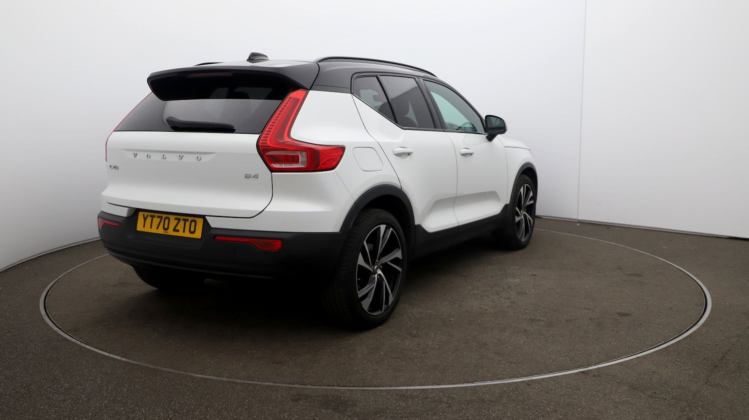 Used Volvo XC40 2020 for sale - 76809722: Photo 46
