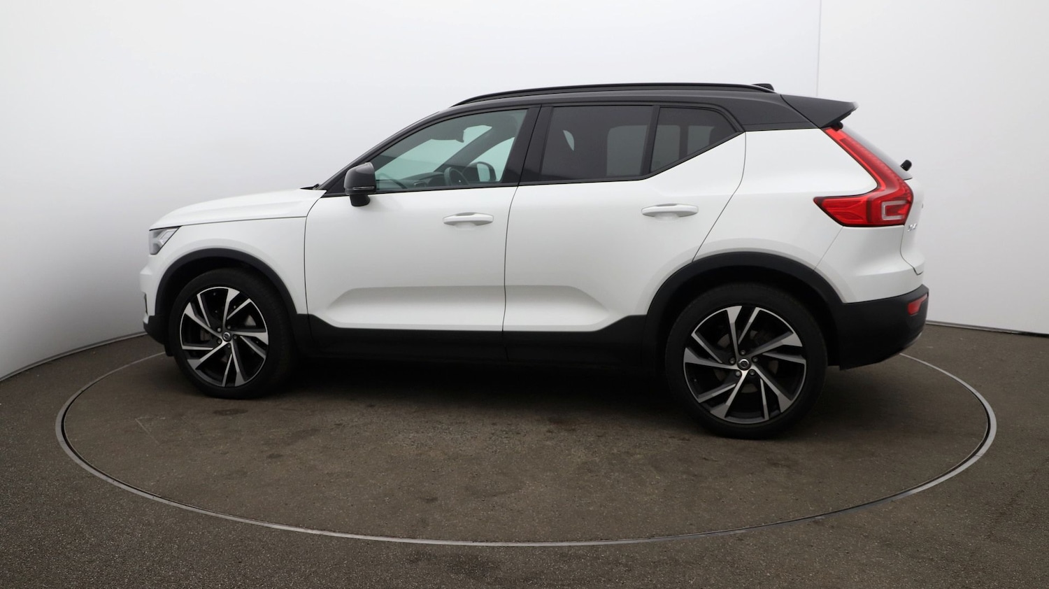 Used Volvo XC40 2020 for sale - 76809722: Photo 49