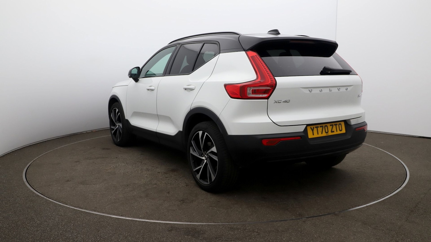 Used Volvo XC40 2020 for sale - 76809722: Photo 53