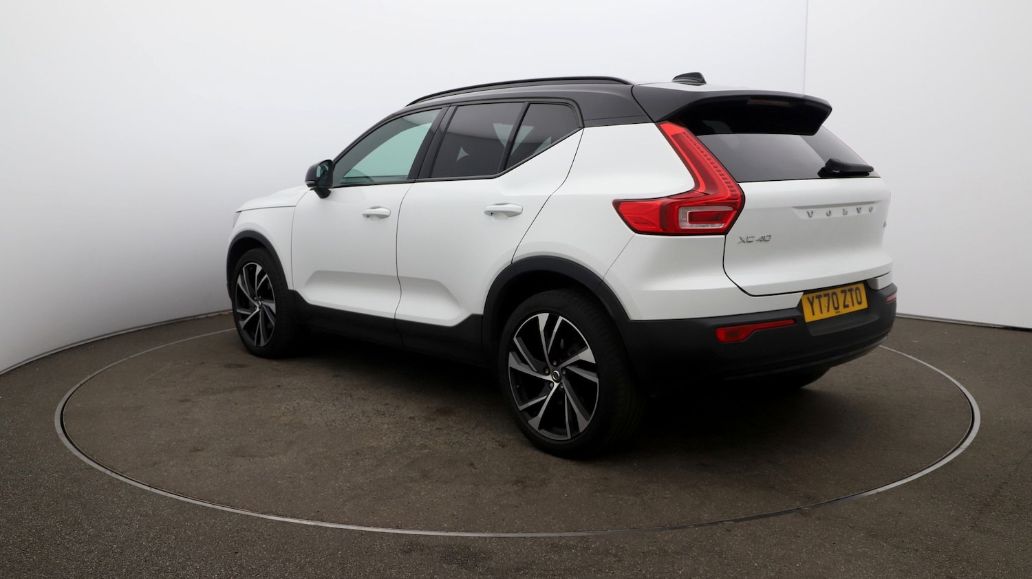 Used Volvo XC40 2020 for sale - 76809722: Photo 54