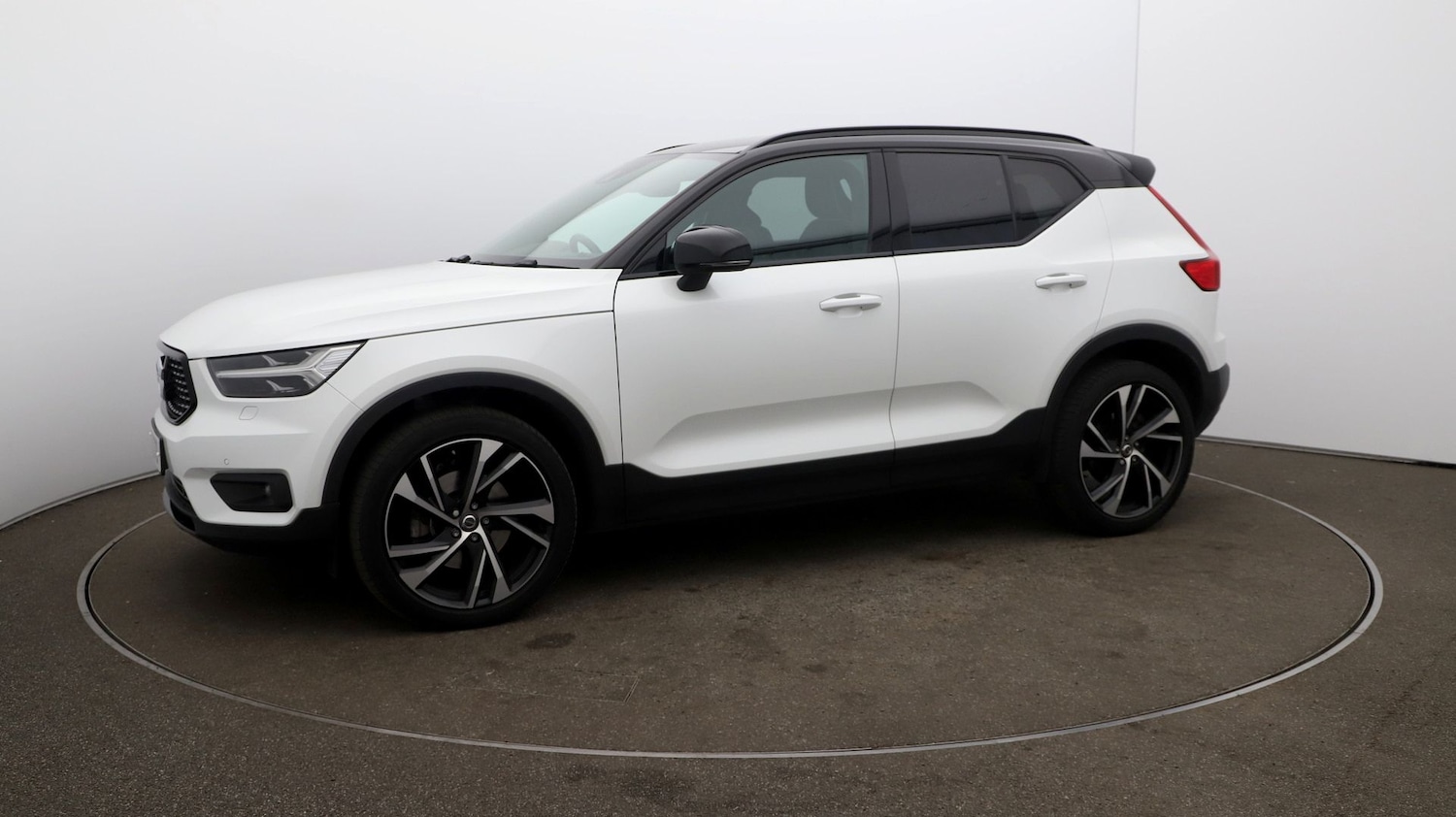 Used Volvo XC40 2020 for sale - 76809722: Photo 58