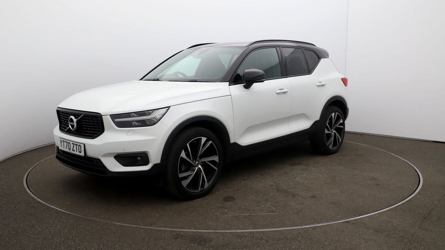 Used Volvo XC40 2020 for sale - 76809722: Photo 60