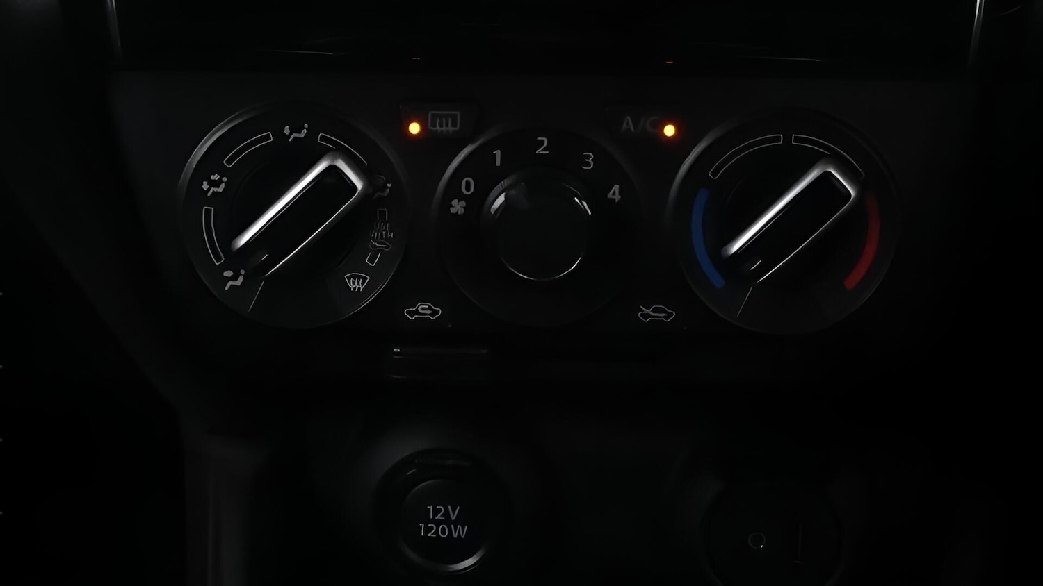 Used Suzuki Swift 2022 for sale - 76584881: Photo 13