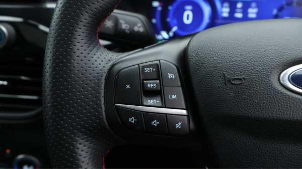 Used Ford Kuga 2021 for sale - 75601338: Photo 45