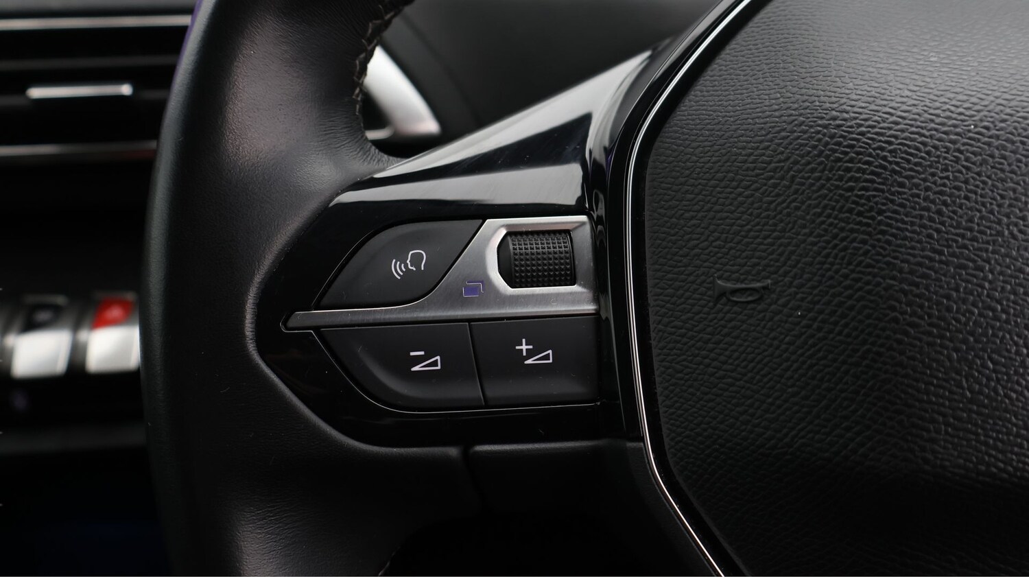 Used Peugeot 5008 2020 for sale - 77505570: Photo 24