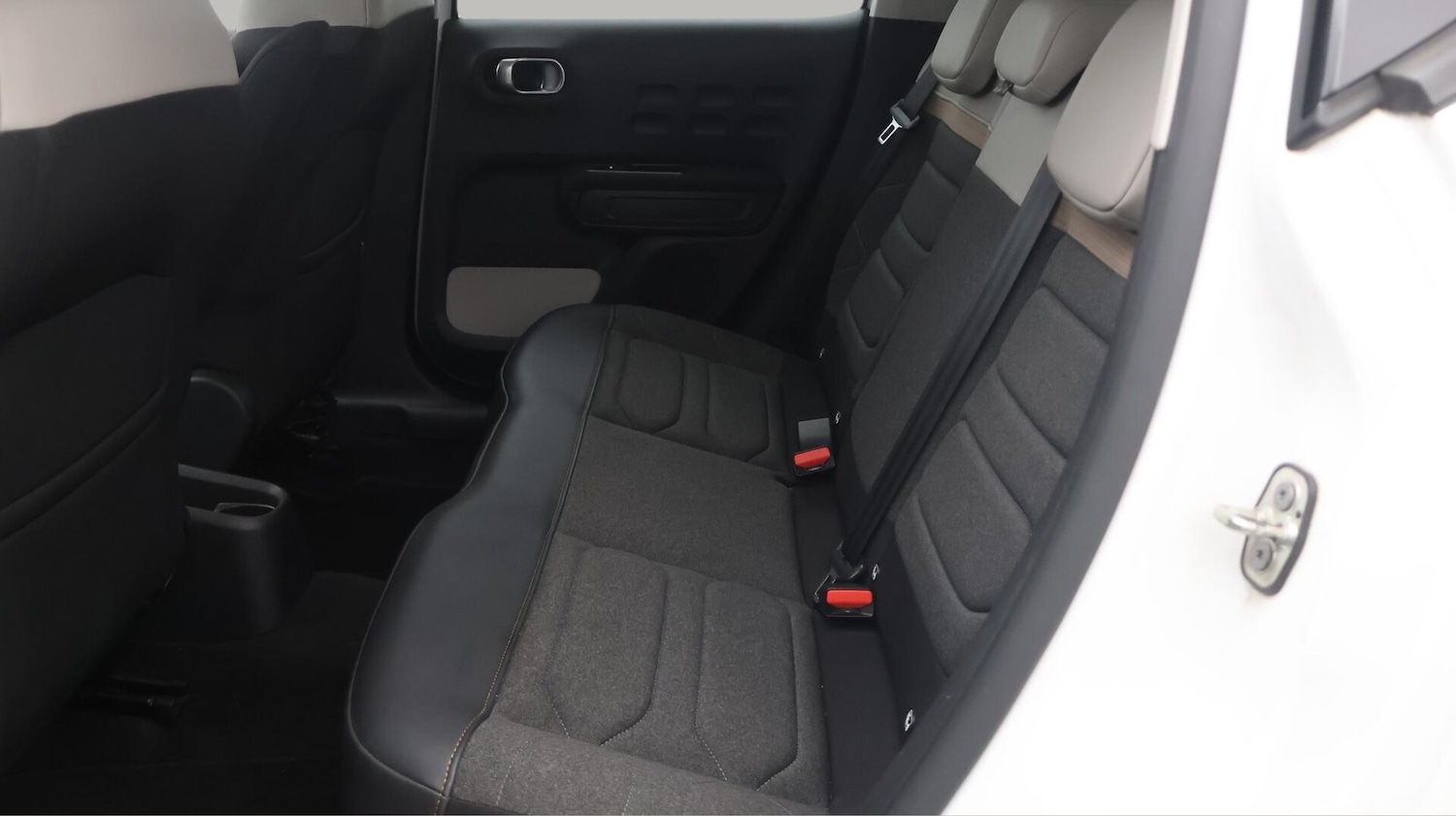 Used Citroen C3 2021 for sale - 76484287: Photo 16