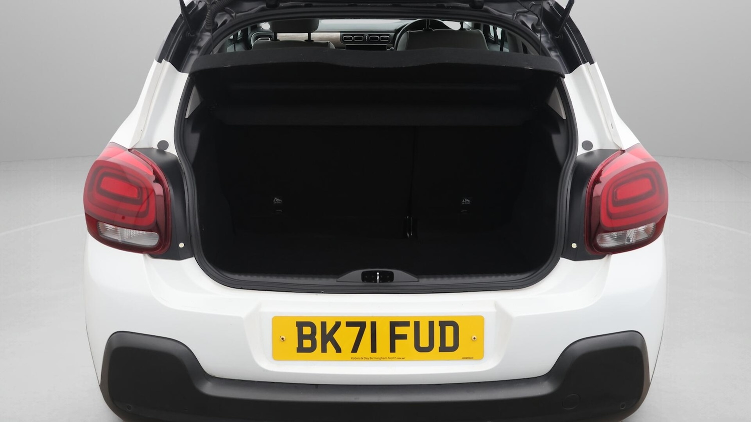 Used Citroen C3 2021 for sale - 76484287: Photo 17