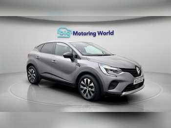 Used Renault Captur 2023 for sale - 78495602: Photo