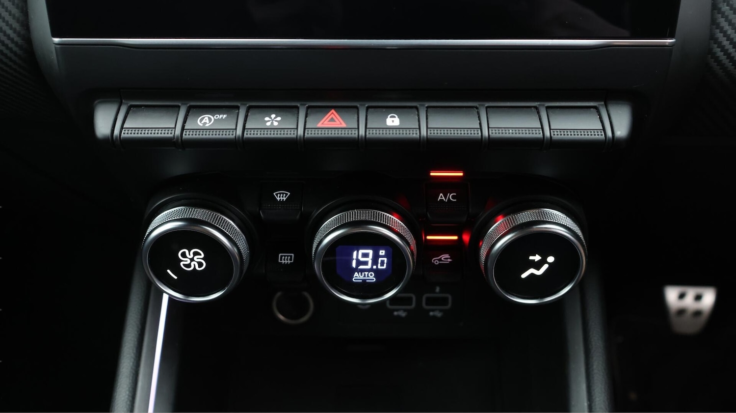 Used Renault Clio 2022 for sale - 76432177: Photo 13