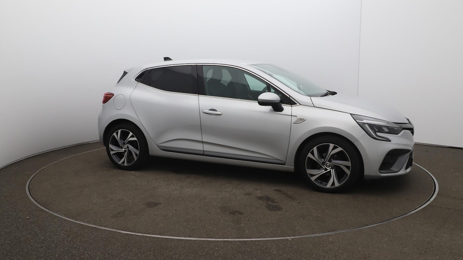 Used Renault Clio 2022 for sale - 76432177: Photo 46