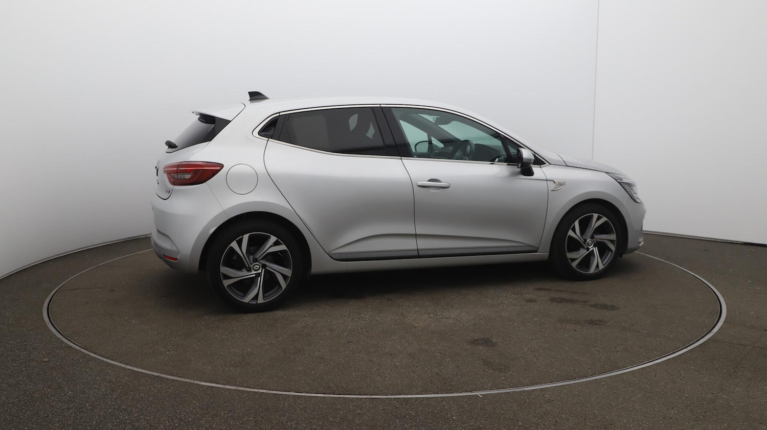 Used Renault Clio 2022 for sale - 76432177: Photo 51