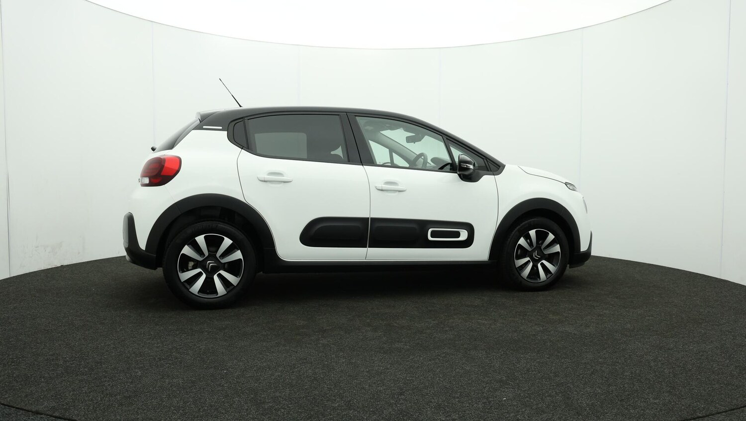 Used Citroen C3 2024 for sale - 76701865: Photo 39
