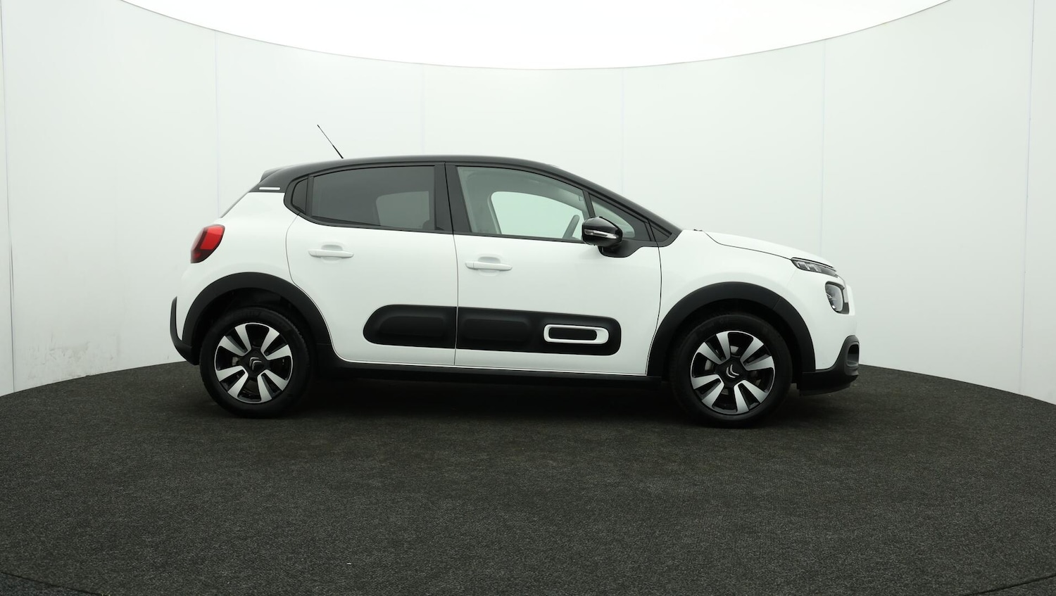Used Citroen C3 2024 for sale - 76701865: Photo 42
