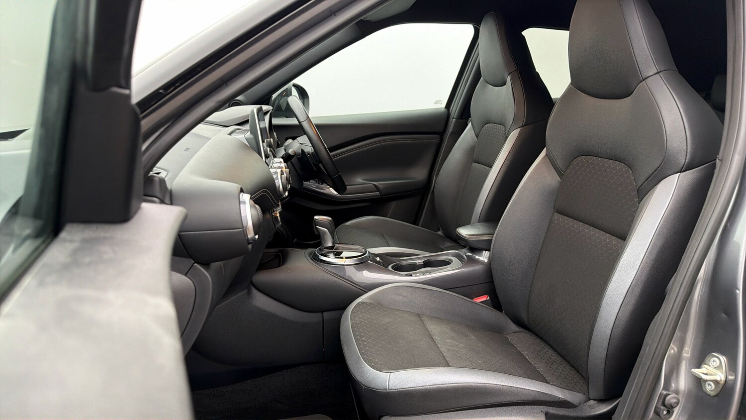 Used Nissan Juke 2023 for sale - 77945651: Photo 13