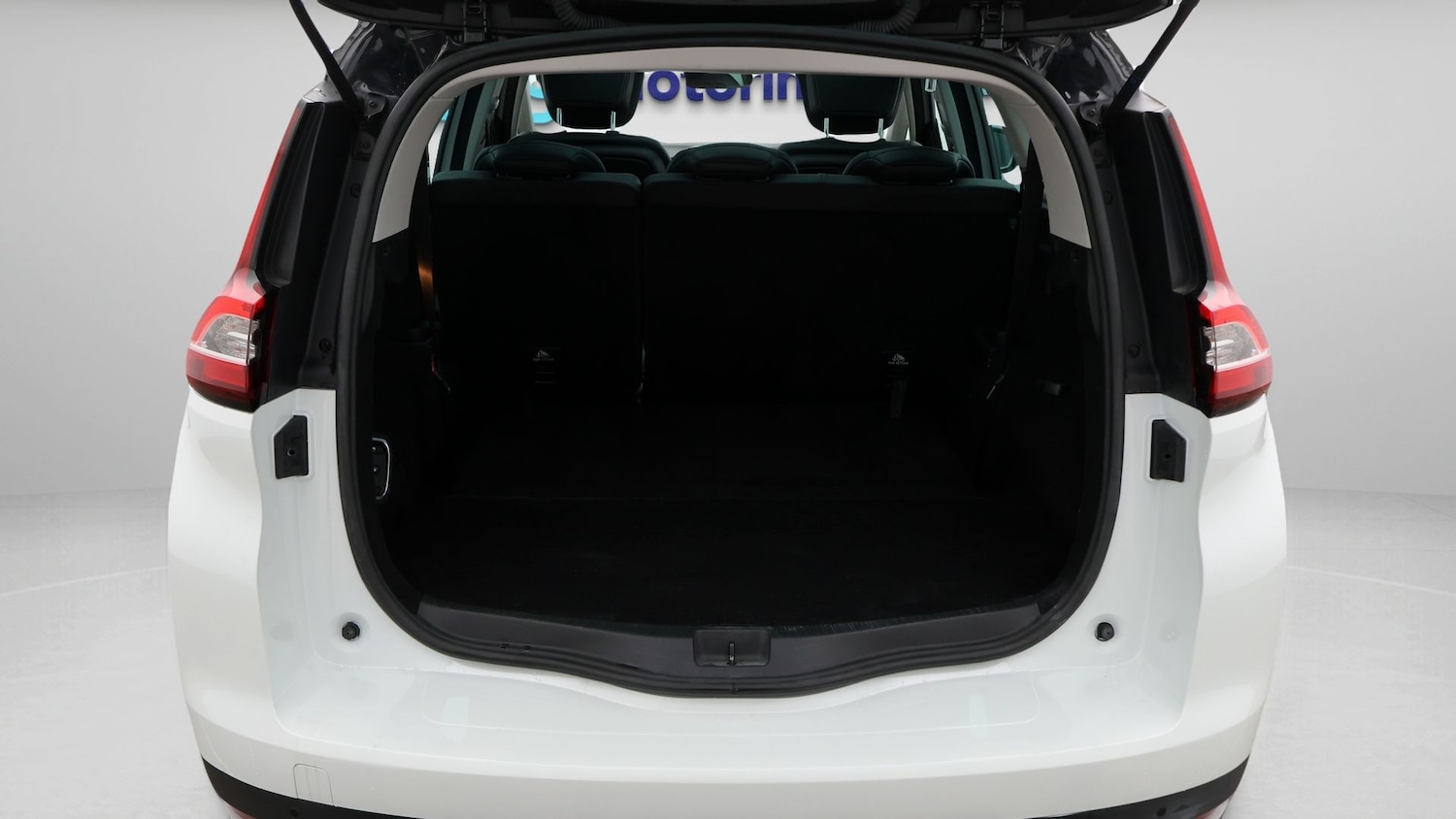 Used Renault Grand Scenic 2020 for sale - 77521876: Photo 17