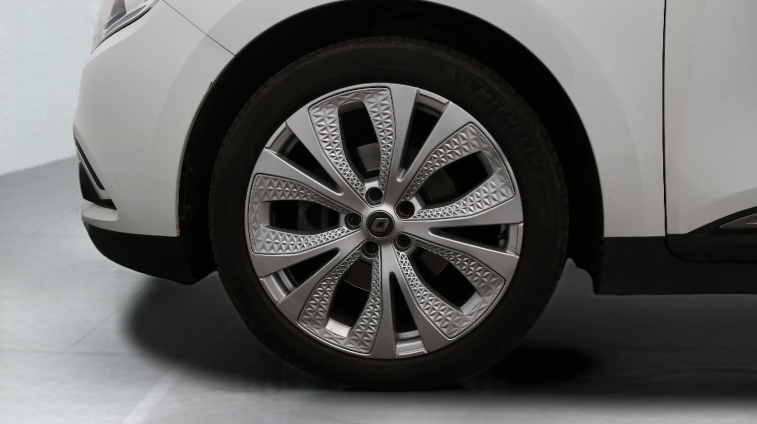 Used Renault Grand Scenic 2020 for sale - 77521876: Photo 18