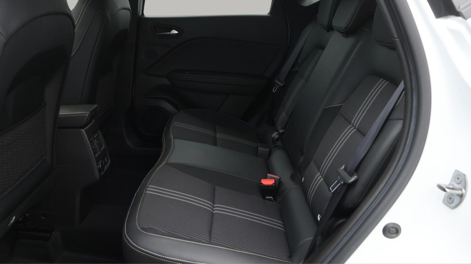 Used Renault Captur 2024 for sale - 76001178: Photo 17