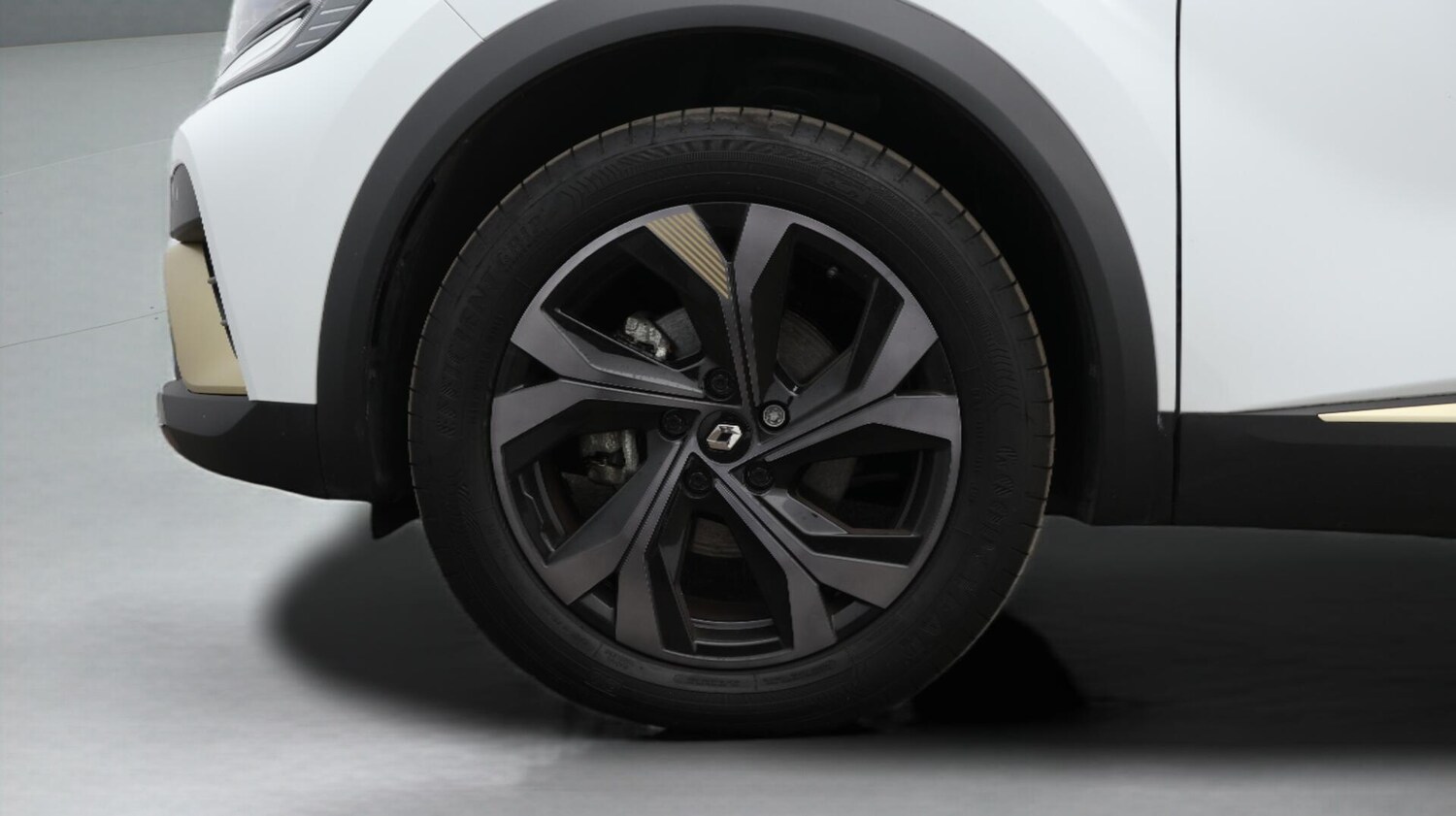 Used Renault Captur 2024 for sale - 76001178: Photo 19