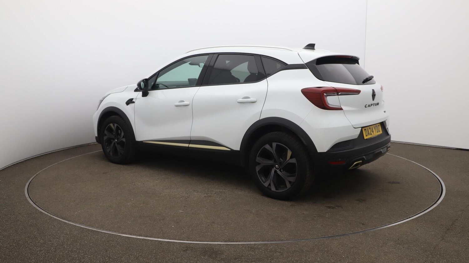 Used Renault Captur 2024 for sale - 76001178: Photo 35