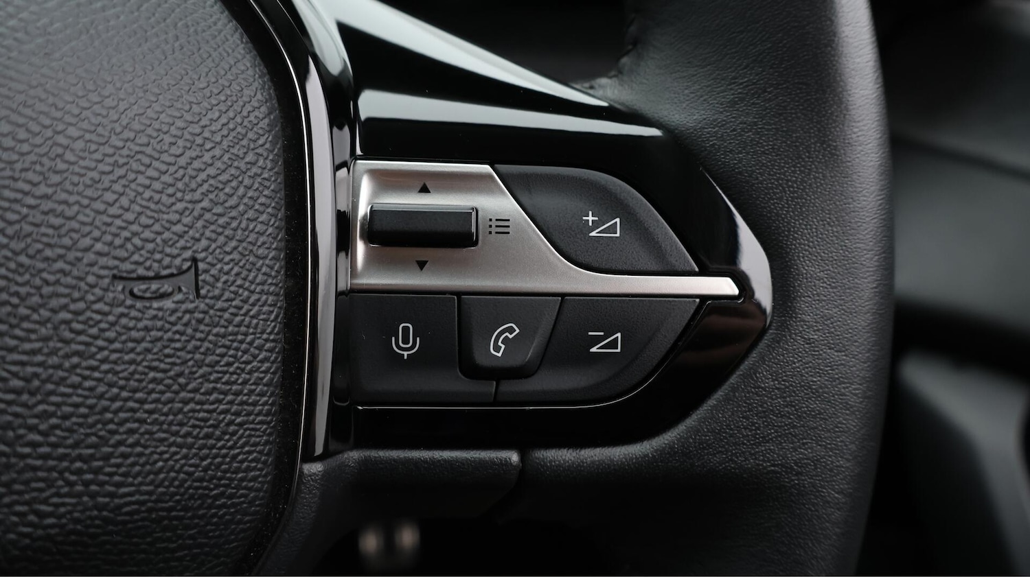 Used Peugeot 308 2023 for sale - 76423677: Photo 24