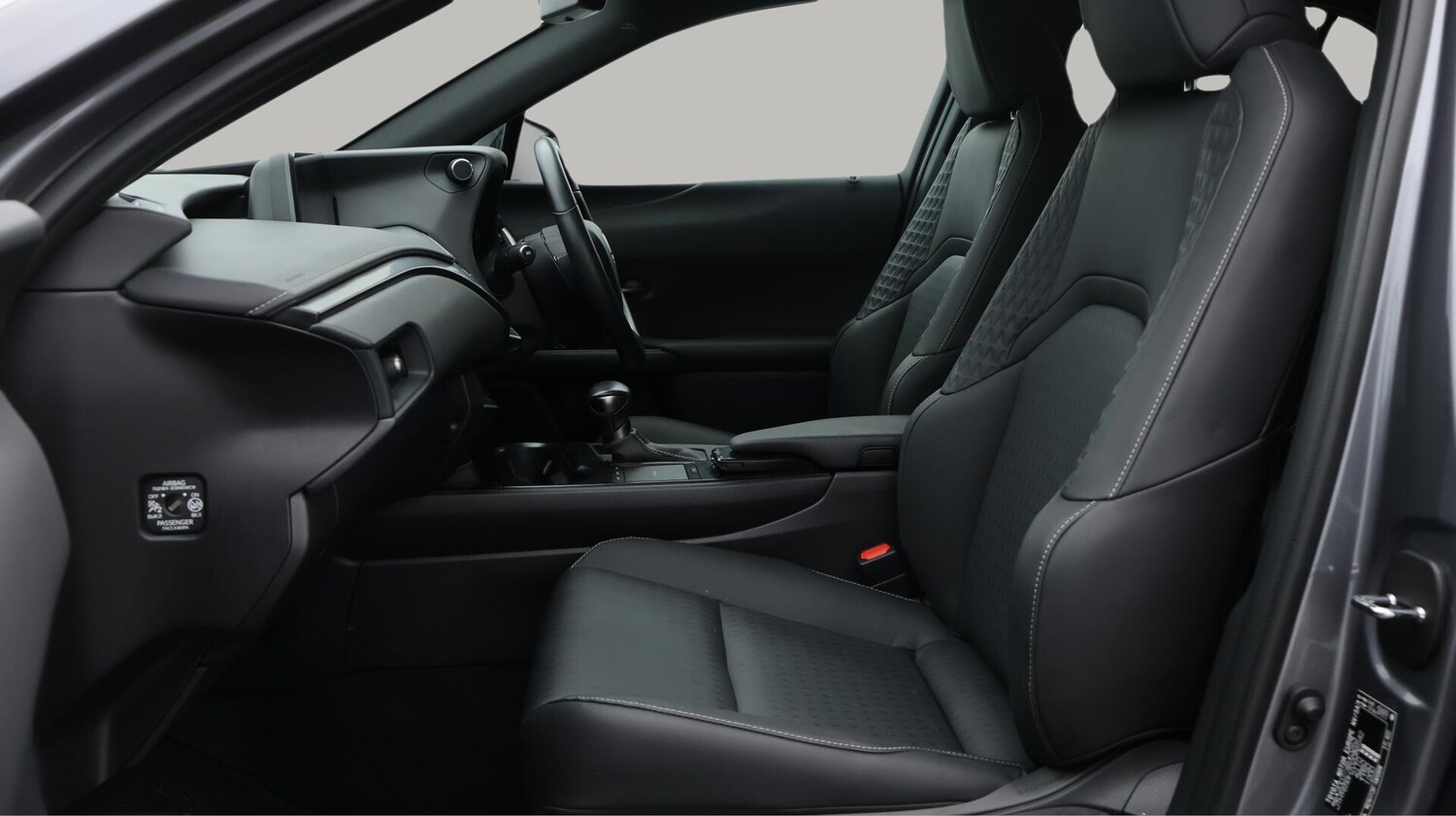 Used Lexus UX 2021 for sale - 76538187: Photo 15