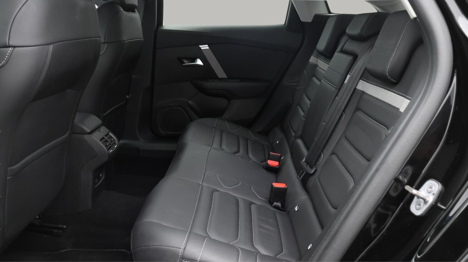 Used Citroen C4 2022 for sale - 76561104: Photo 16