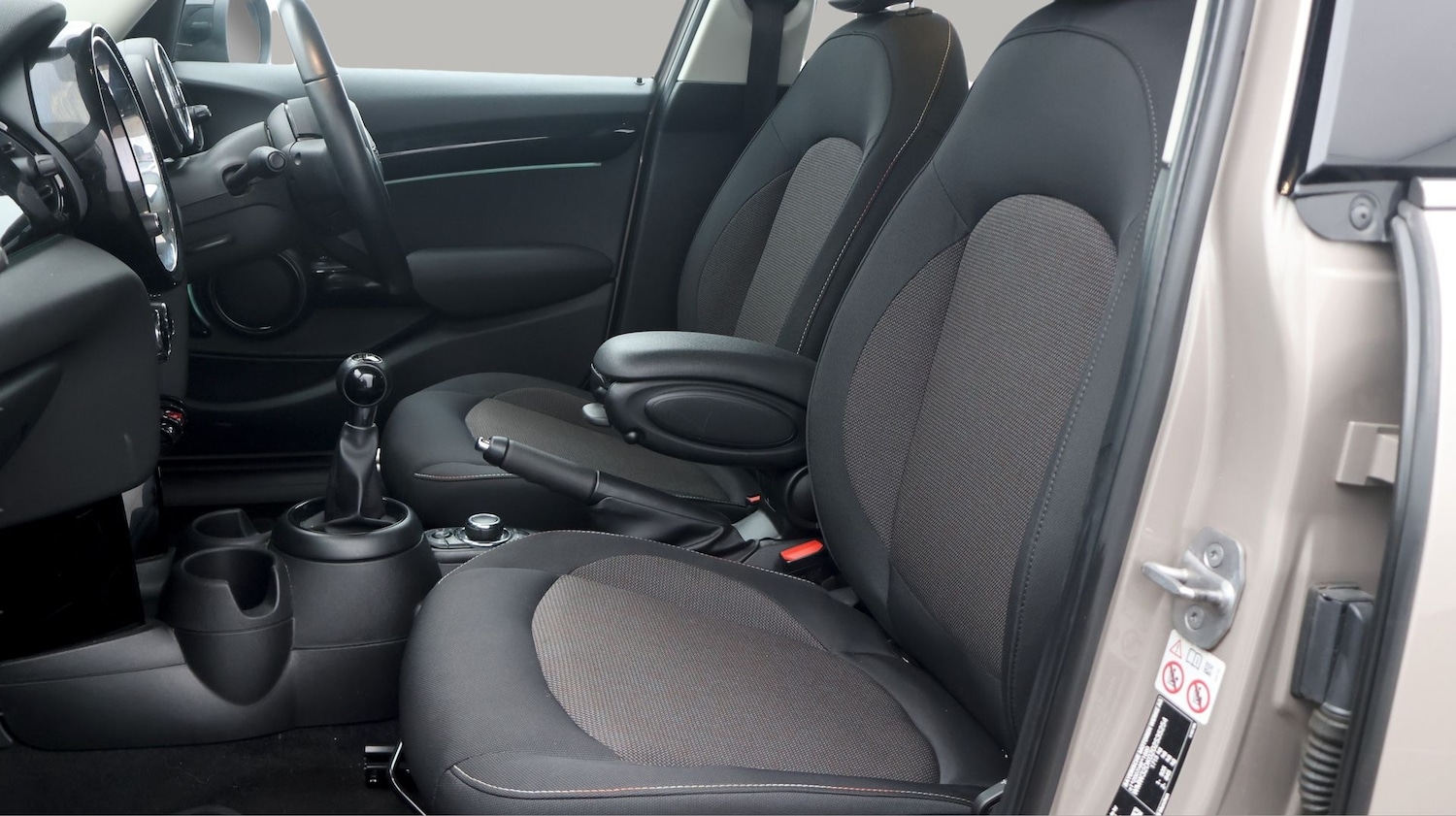 Used MINI Hatch 2022 for sale - 77451342: Photo 14