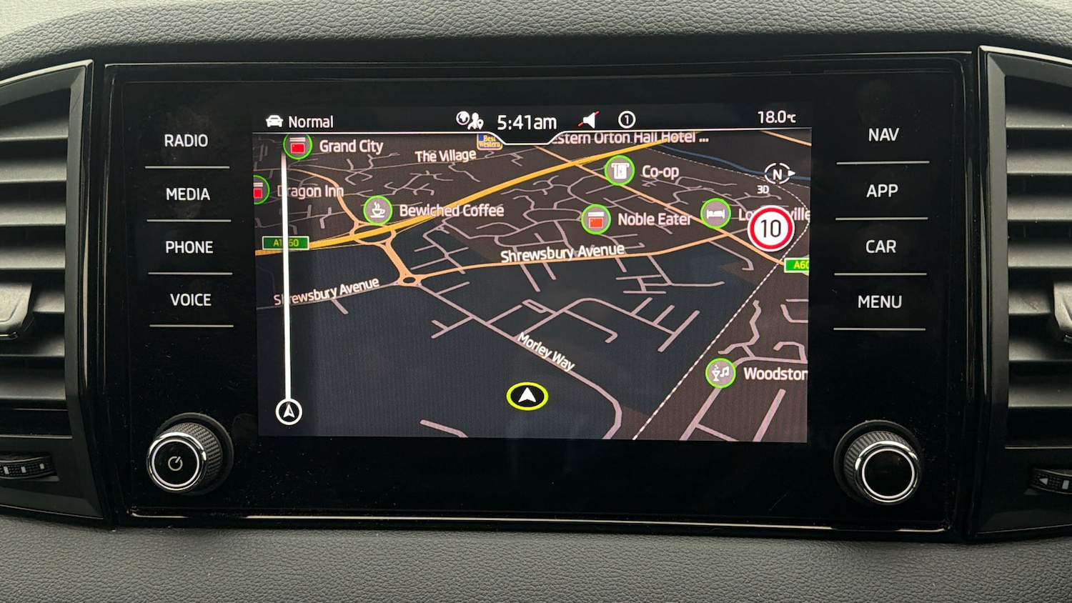 Used Skoda Karoq 2024 for sale - 78094842: Photo 10