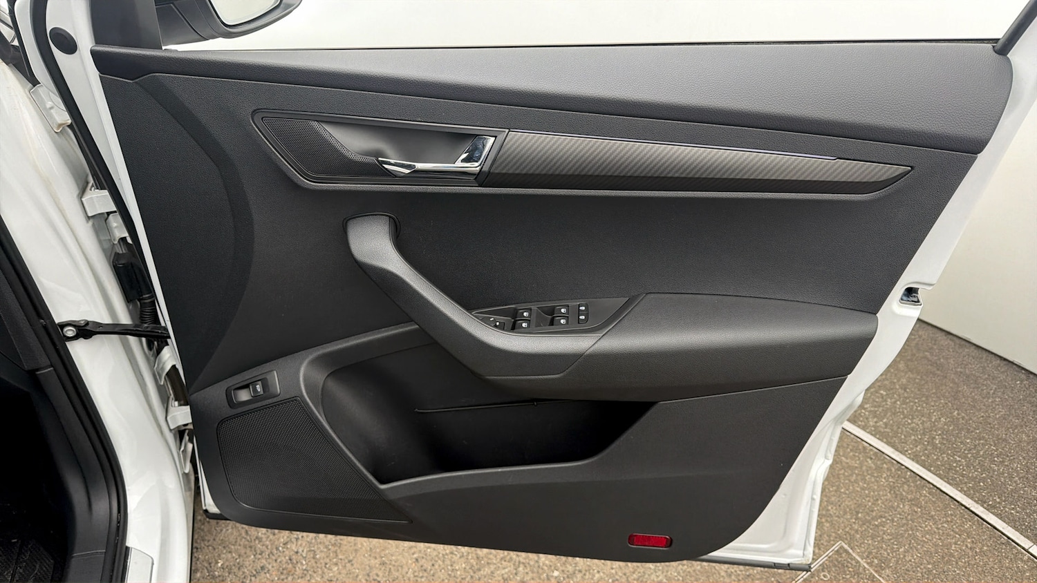 Used Skoda Karoq 2024 for sale - 78094842: Photo 14