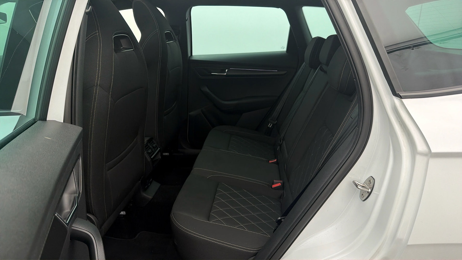 Used Skoda Karoq 2024 for sale - 78094842: Photo 15