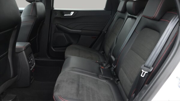 Used Ford Kuga 2022 for sale - 76260119: Photo 17