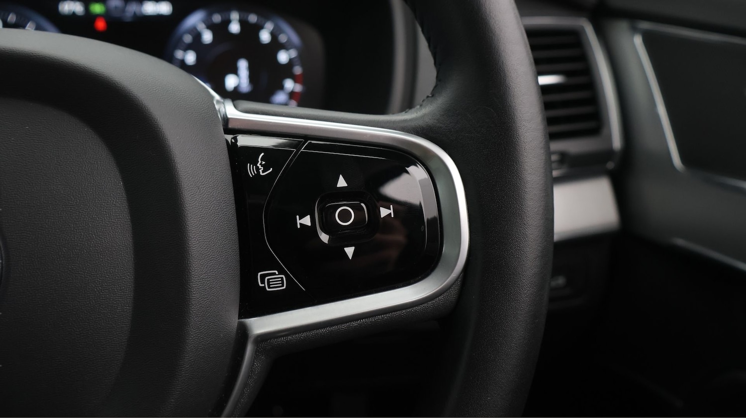 Used Volvo XC90 2020 for sale - 77258428: Photo 28