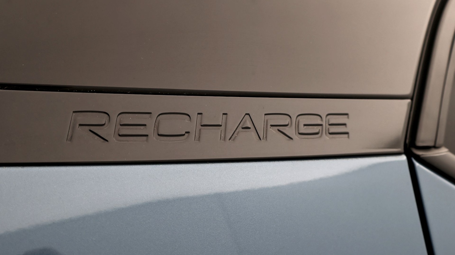 Used Volvo XC40 2023 for sale - 77797108: Photo 24