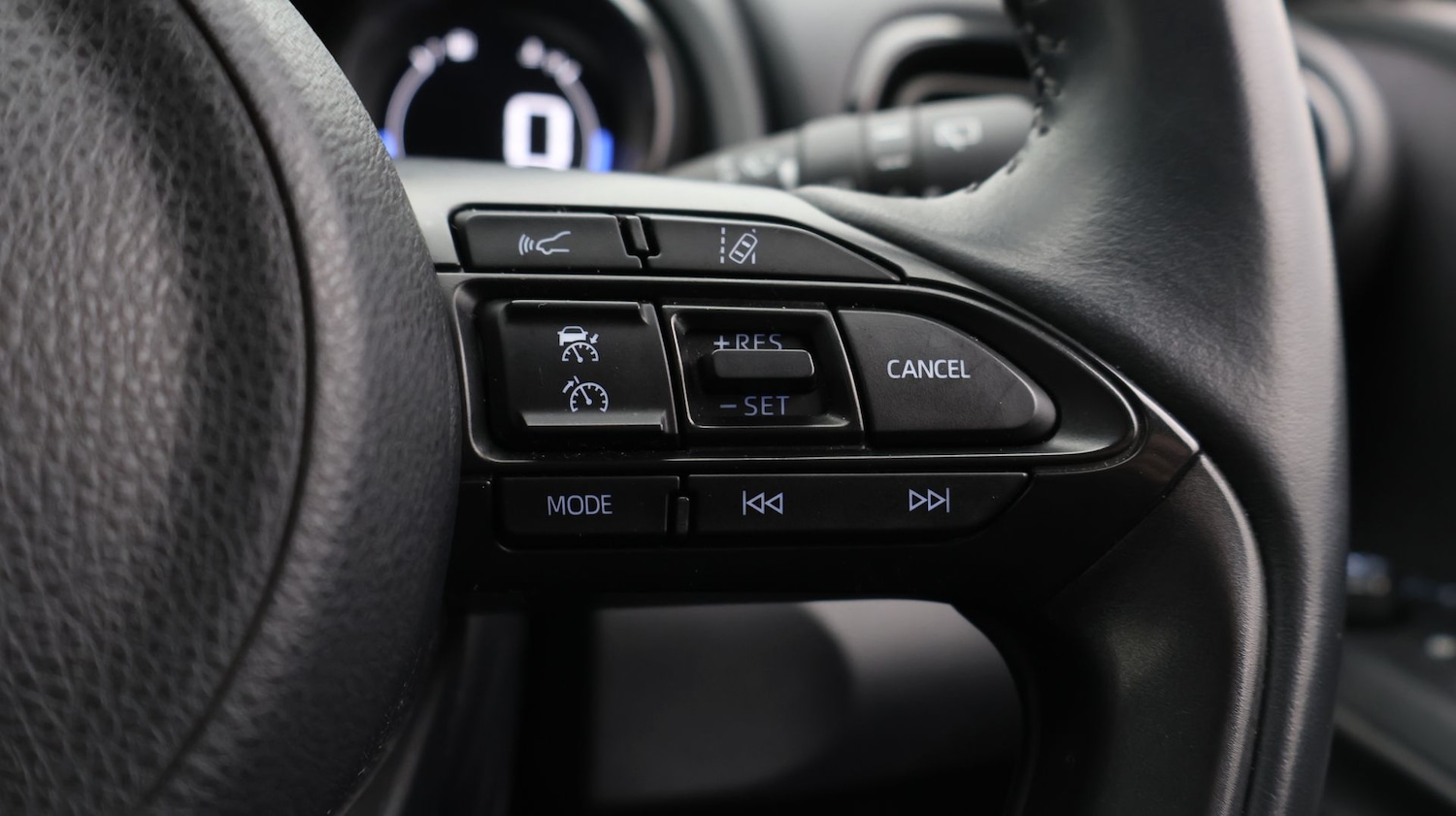 Used Mazda Mazda2 HYBRID 2022 for sale - 77220972: Photo 25