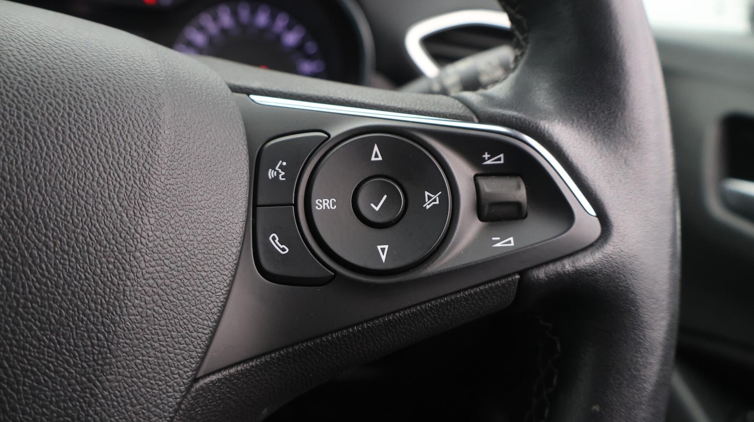 Used Vauxhall Crossland 2022 for sale - 76689694: Photo 25