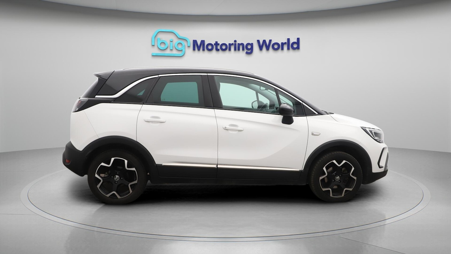 Used Vauxhall Crossland 2022 for sale - 76689694: Photo 9