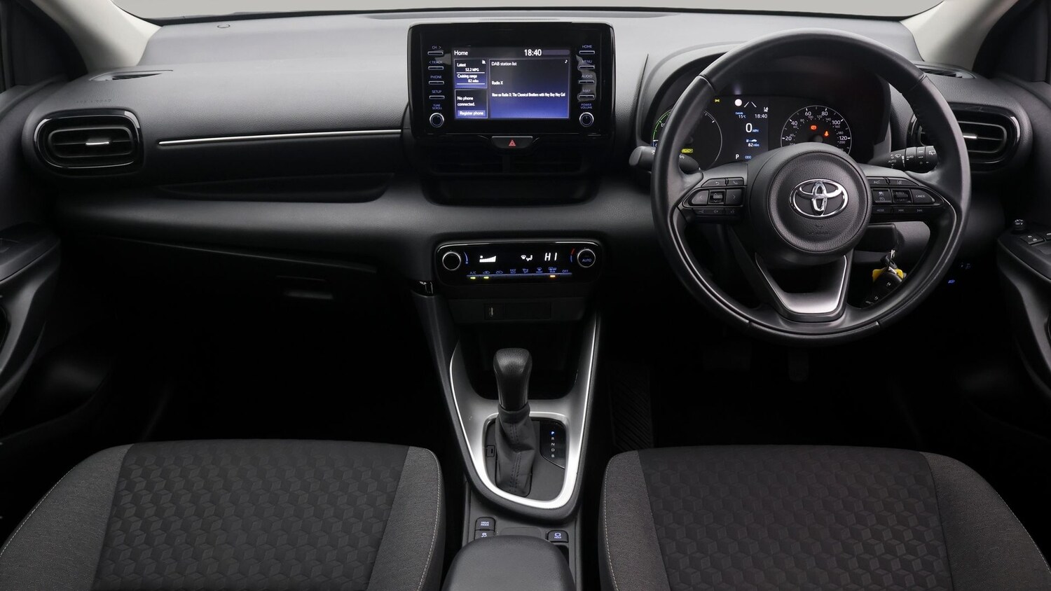 Used Toyota Yaris 2023 for sale - 77296920: Photo 13