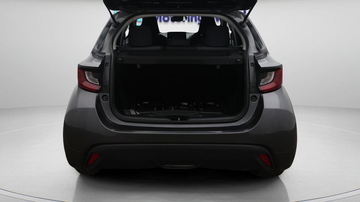 Used Toyota Yaris 2023 for sale - 77296920: Photo 17