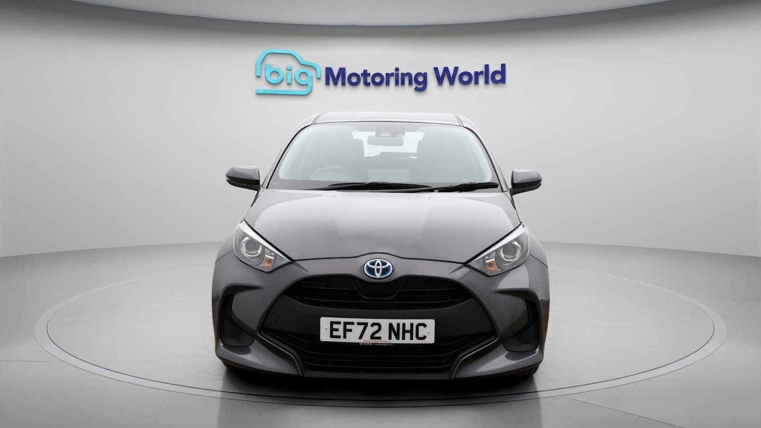 Used Toyota Yaris 2023 for sale - 77296920: Photo 2
