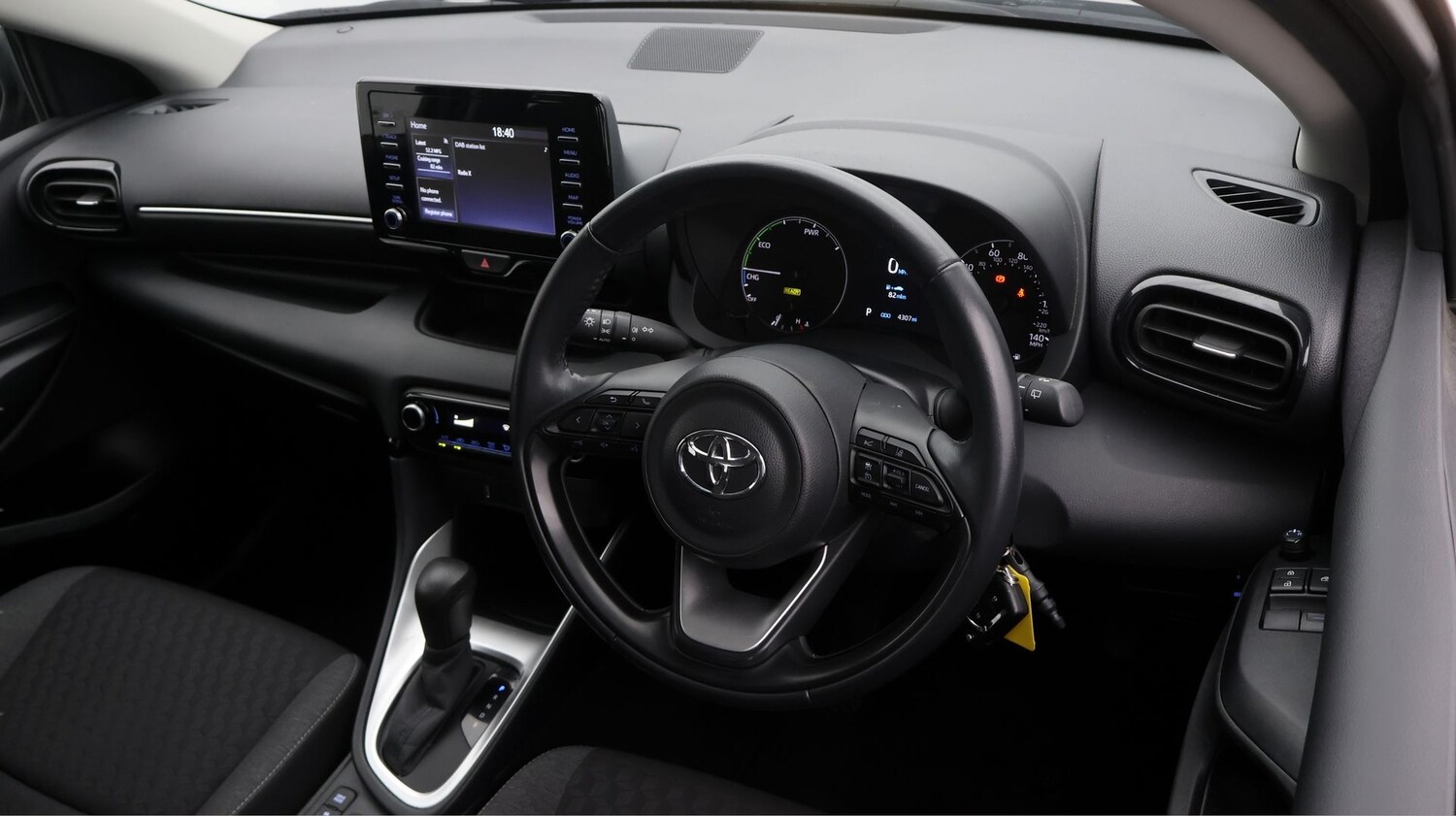 Used Toyota Yaris 2023 for sale - 77296920: Photo 9