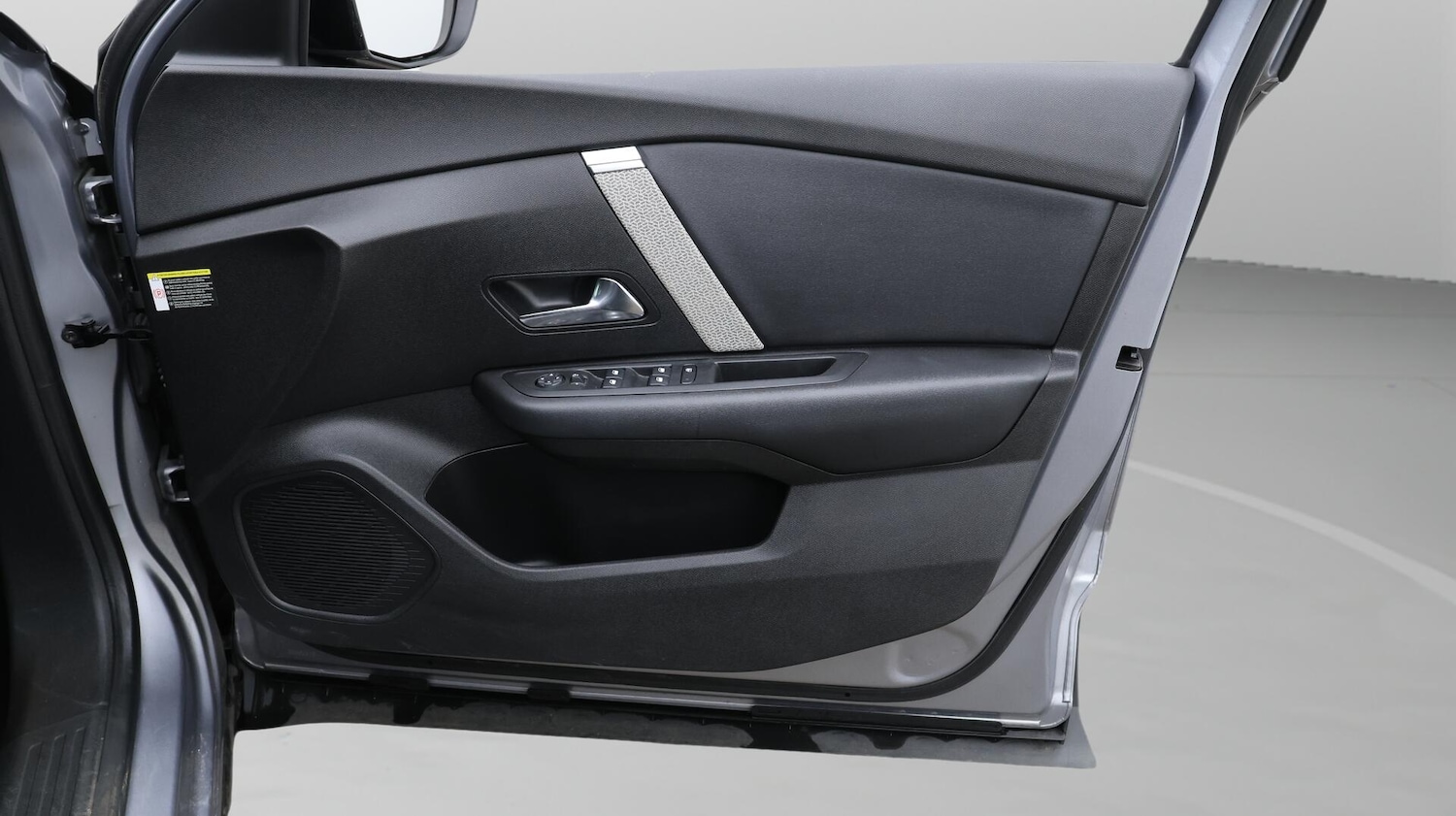 Used Citroen C4 2023 for sale - 76432859: Photo 16