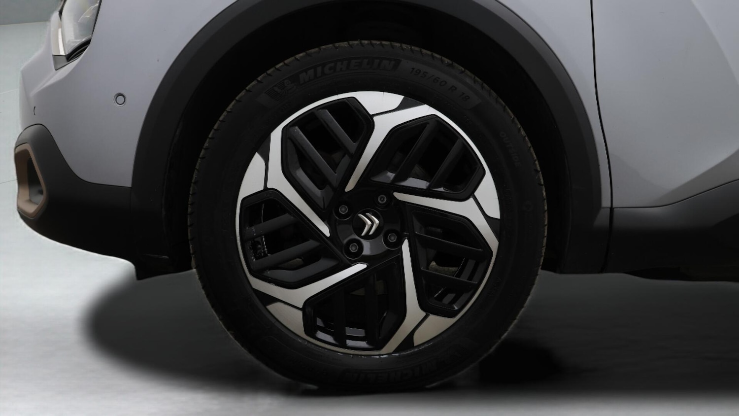 Used Citroen C4 2023 for sale - 76432859: Photo 19