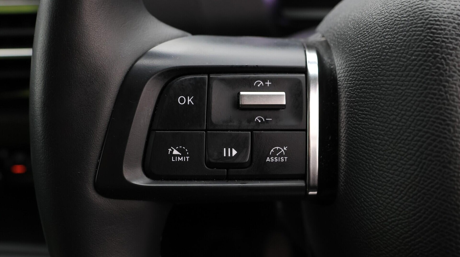 Used Citroen C4 2023 for sale - 76432859: Photo 26