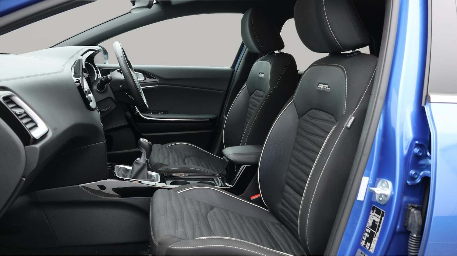 Used Kia Ceed 2023 for sale - 76780934: Photo 15